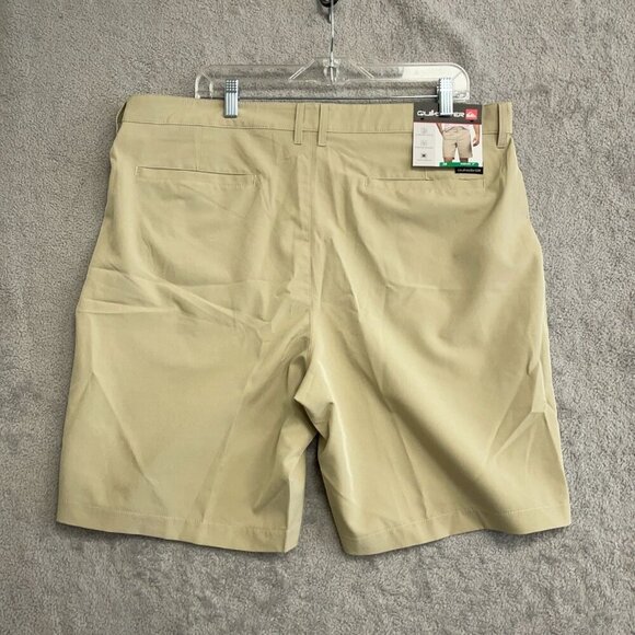 NEW Quiksilver Men's 38 Tan Tech Shorts UV Protection Moisture Wicking - Picture 2 of 8
